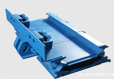 40伟德国际韦德1946中部槽的改进设计